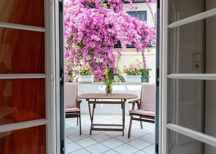 Stratos * Naxos City