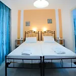 Studios Stratos Daire Naxos City