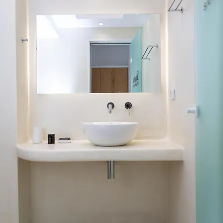 Stratos Apartment *