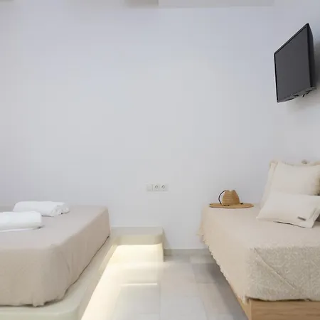 Studios Stratos Daire Naxos City