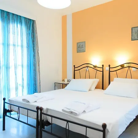 Studios Stratos Daire Naxos City