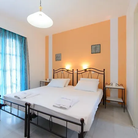 Studios Stratos Naxos City
