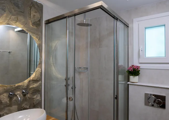 Studios Stratos Daire Naxos City