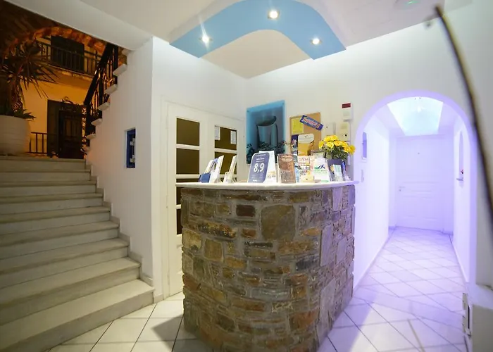 Studios Stratos * Naxos City